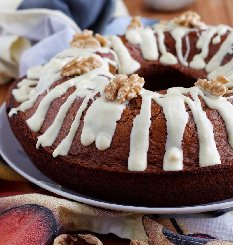 ciambella noci e cioccolato bianco