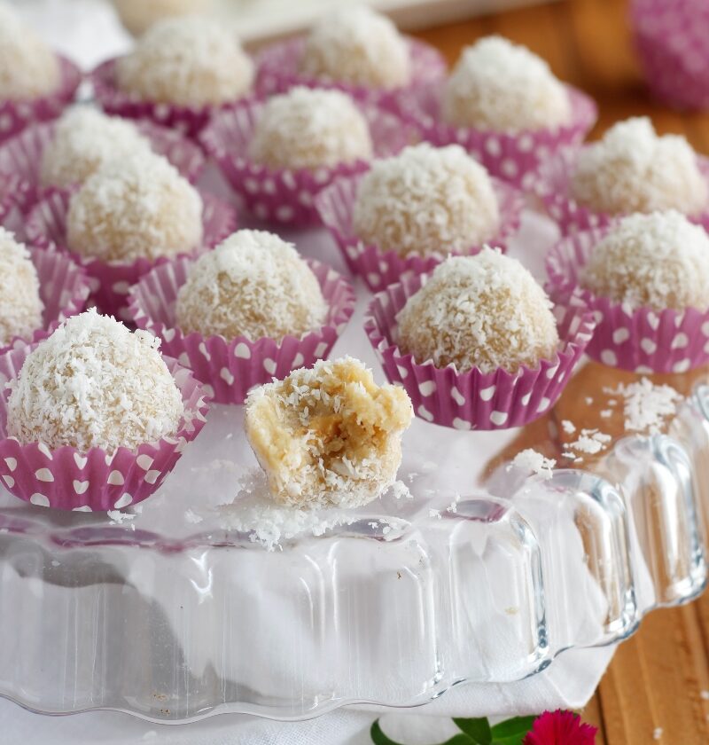 cioccolatini al cocco e mandorle