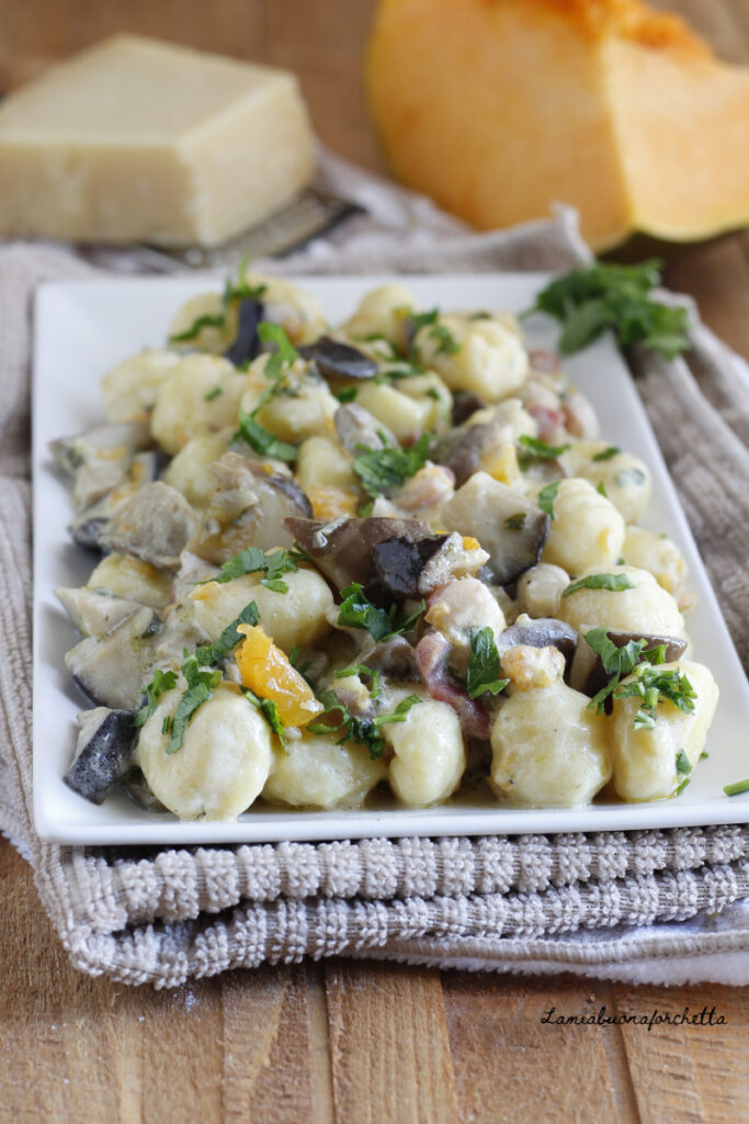 Gnocchi funghi zucca