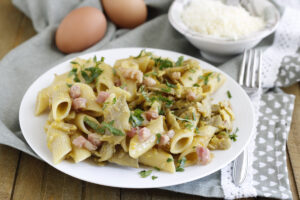 penne con carciofi