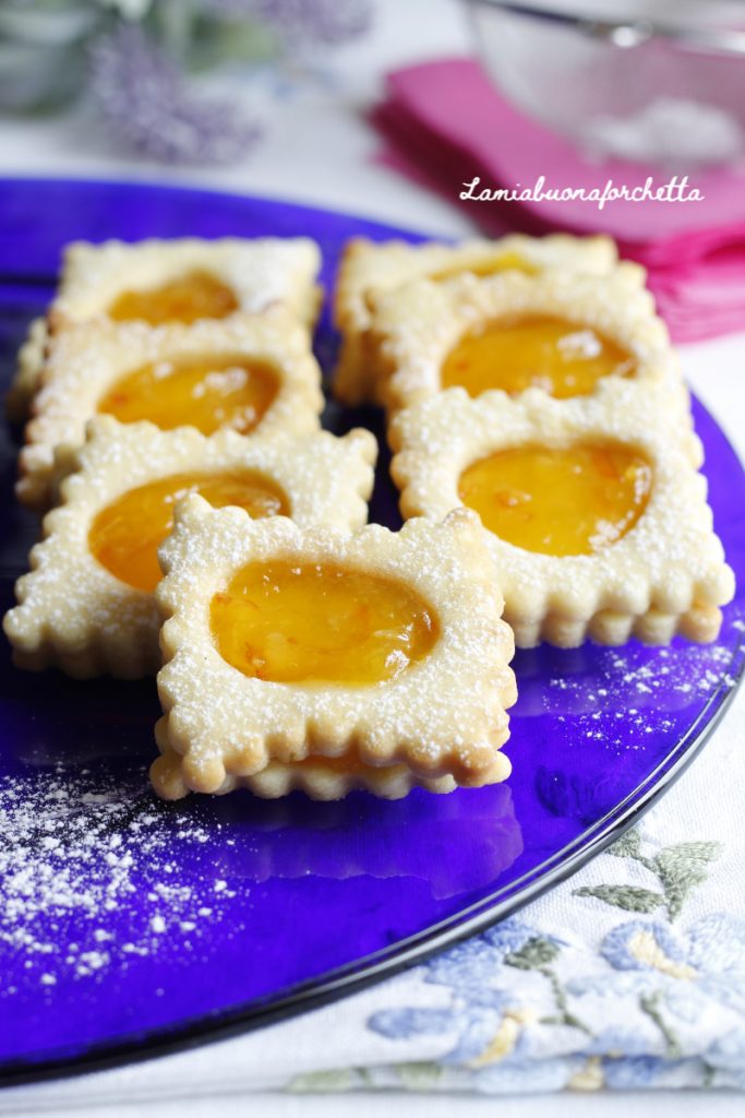 biscotti di frolla con confettura