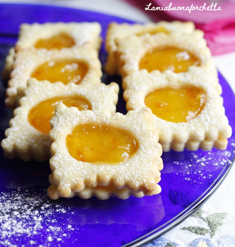 biscotti di frolla con confettura