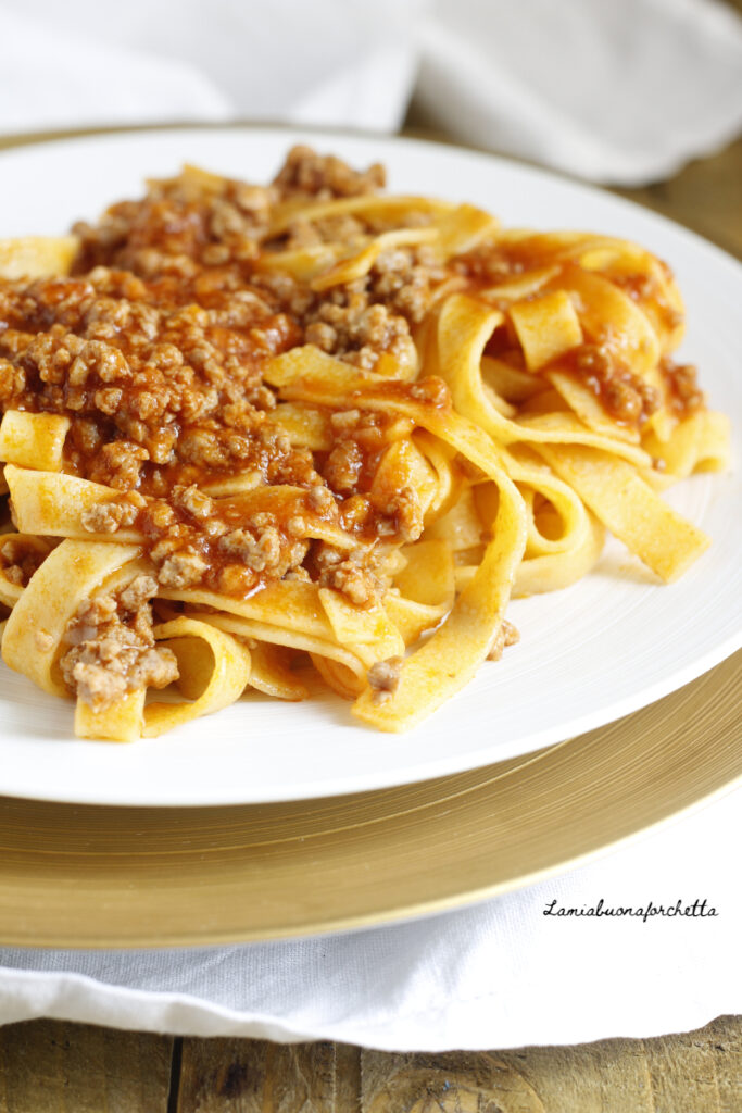 tagliatelle al ragù