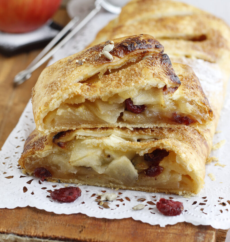 strudel di mele e mirtilli